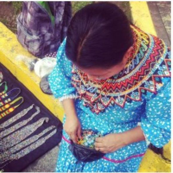 Handmade by Colombian Natives necklace embera okama beaded pastel lilac - Picture 11 of 11